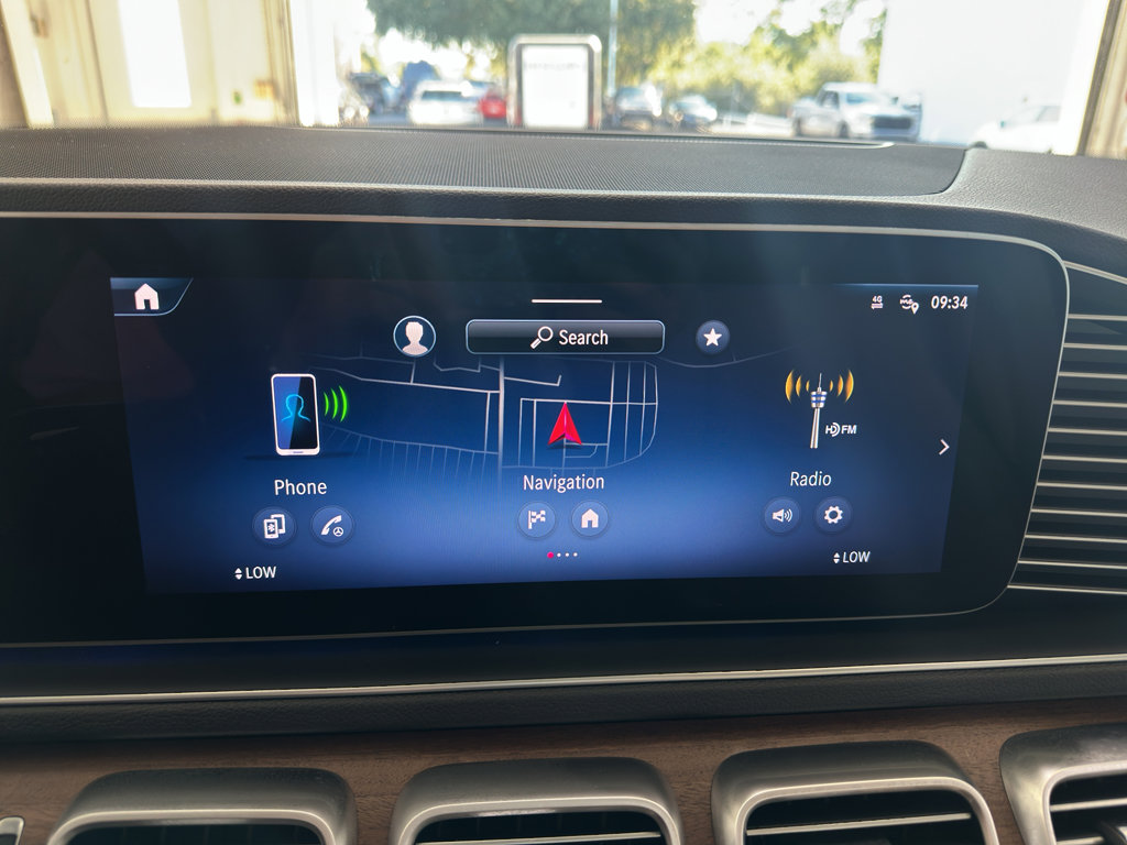 Used 2025 Mercedes-Benz GLE 350 4MATIC image 18