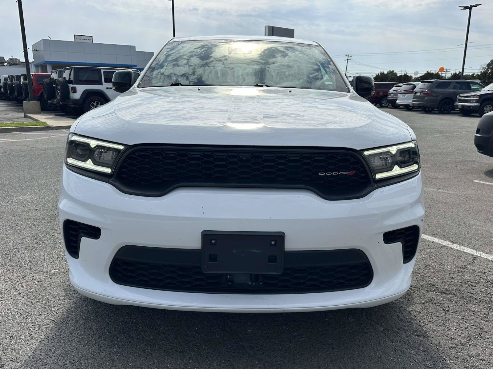 Used 2024 Dodge Durango GT RWD image 2
