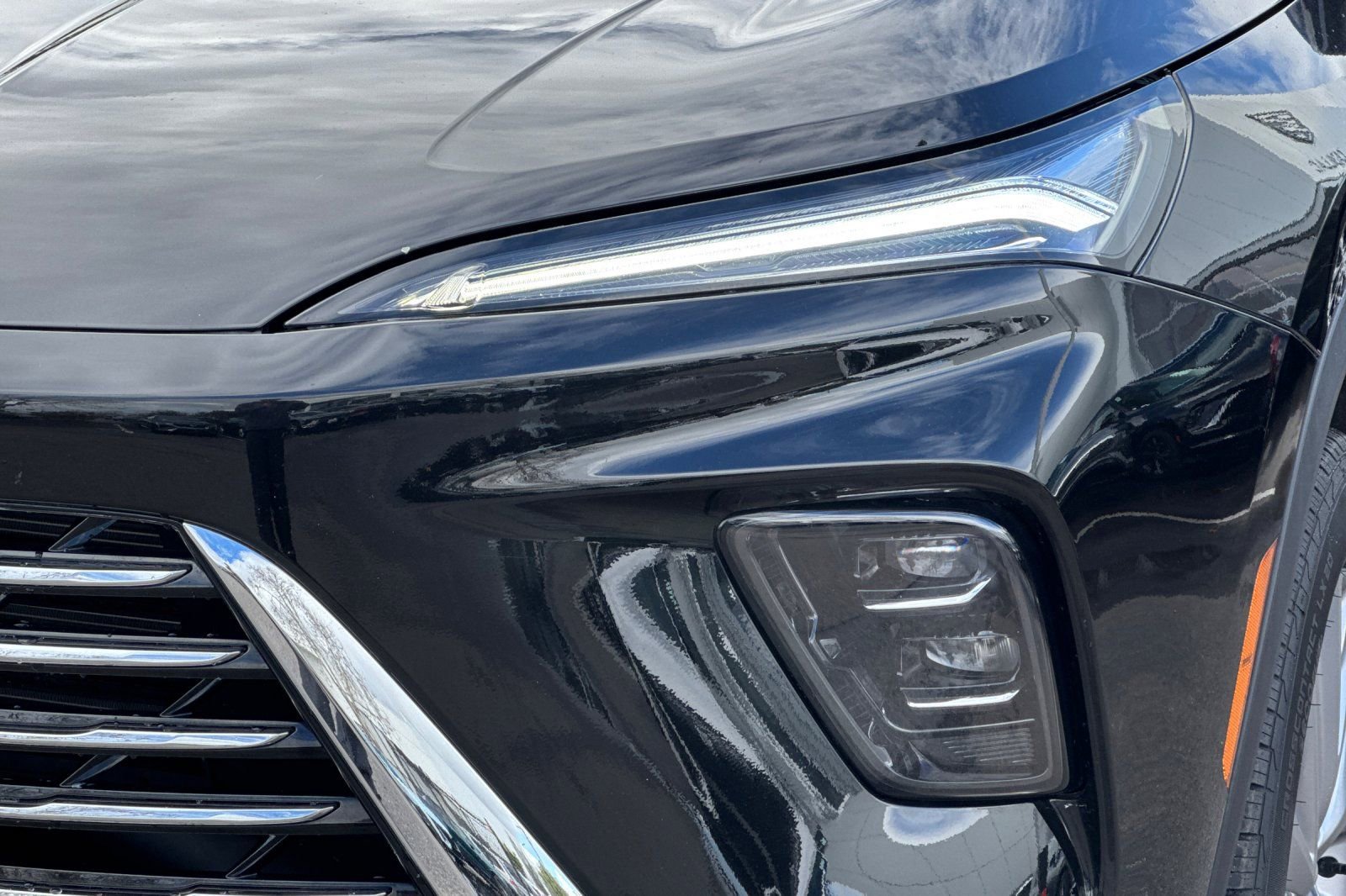 Used 2025 Buick Enclave Preferred image 49