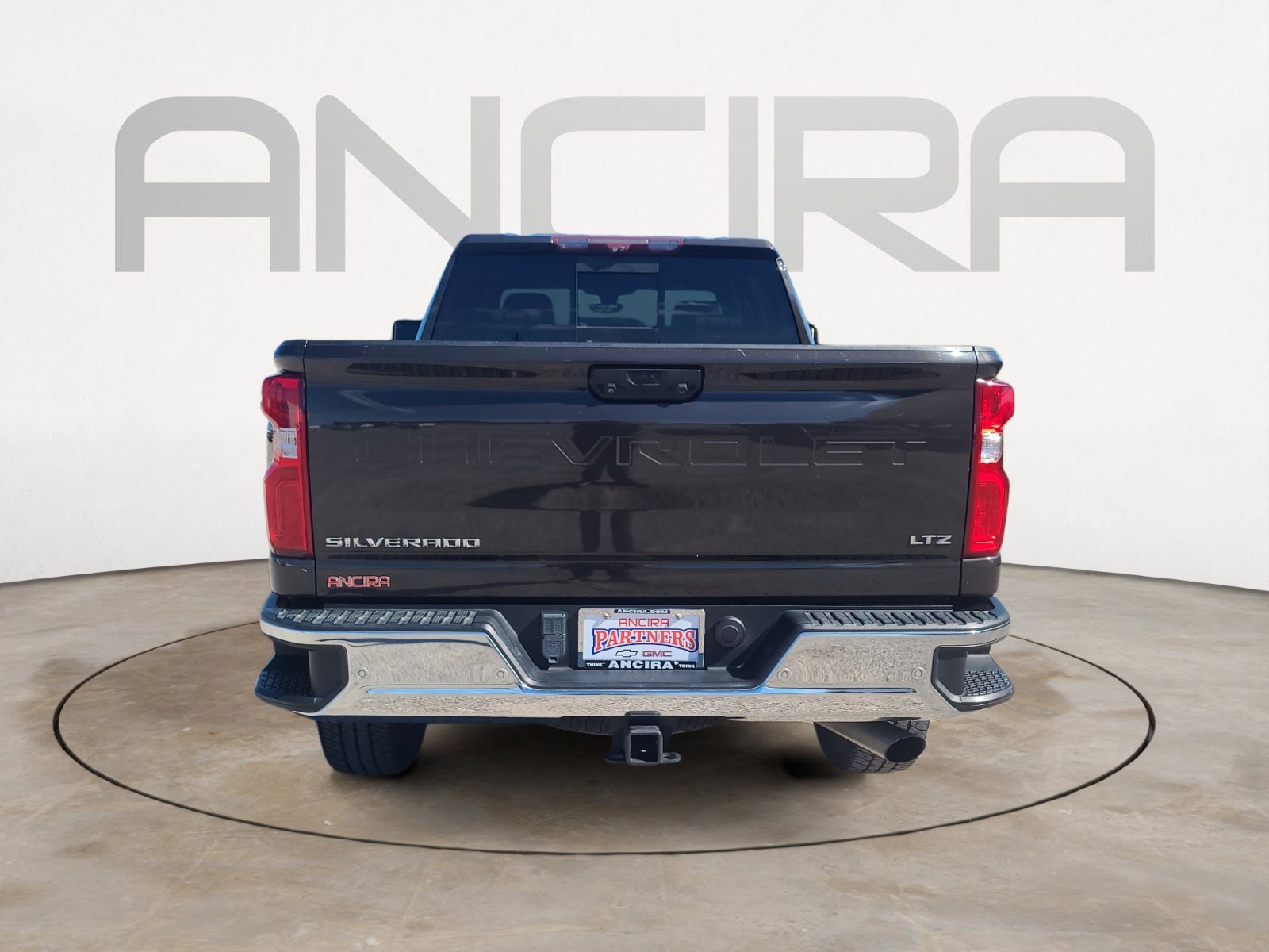 Used 2021 Chevrolet Silverado 2500 LTZ w/ LTZ Plus Package image 9