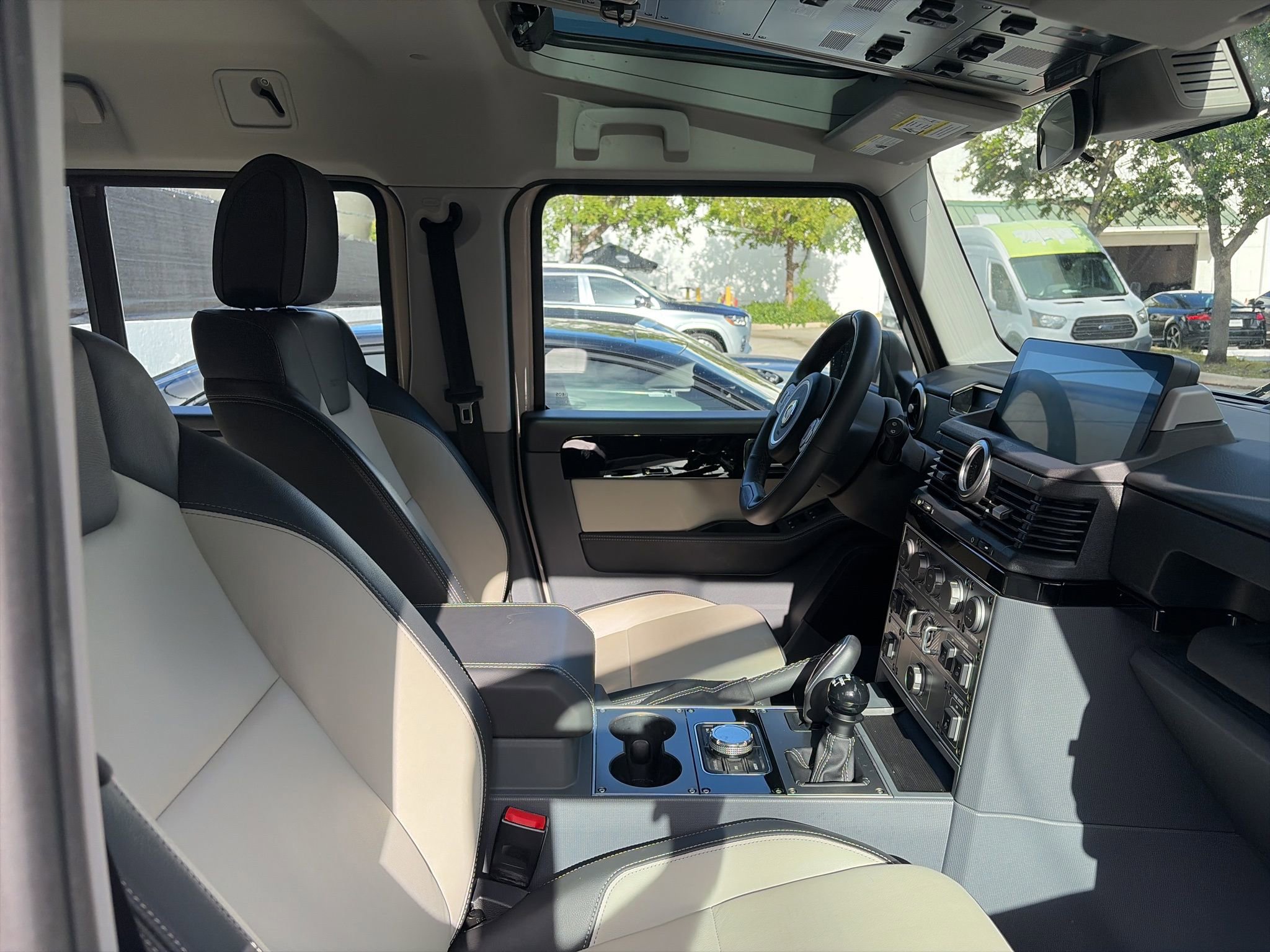 Used 2024 INEOS Grenadier image 11