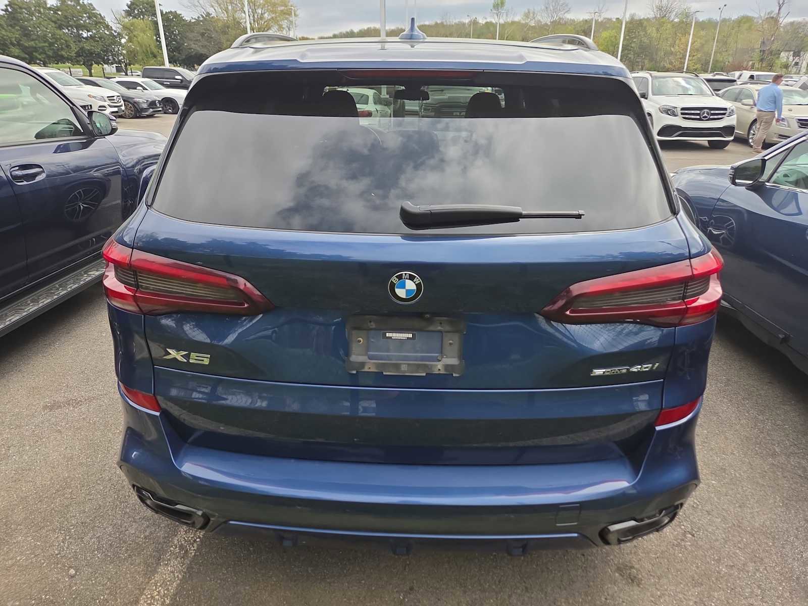 Used 2023 BMW X5 sDrive40i w/ M Sport Package image 6