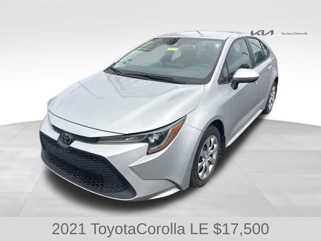 Used 2021 Toyota Corolla LE w/ Carpet Mat Package (TMS) image 4