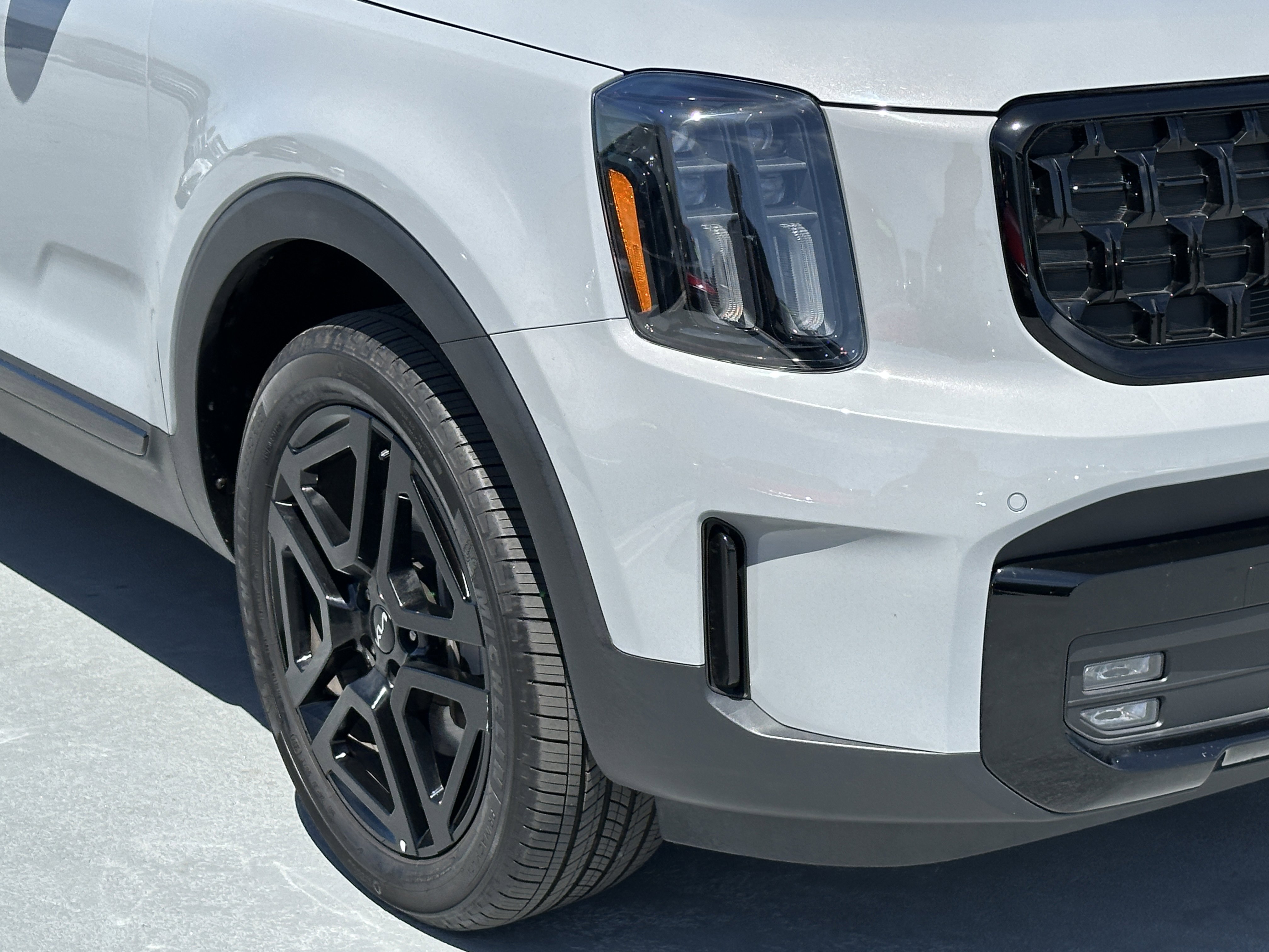 Certified 2024 Kia Telluride SX X-Line image 15