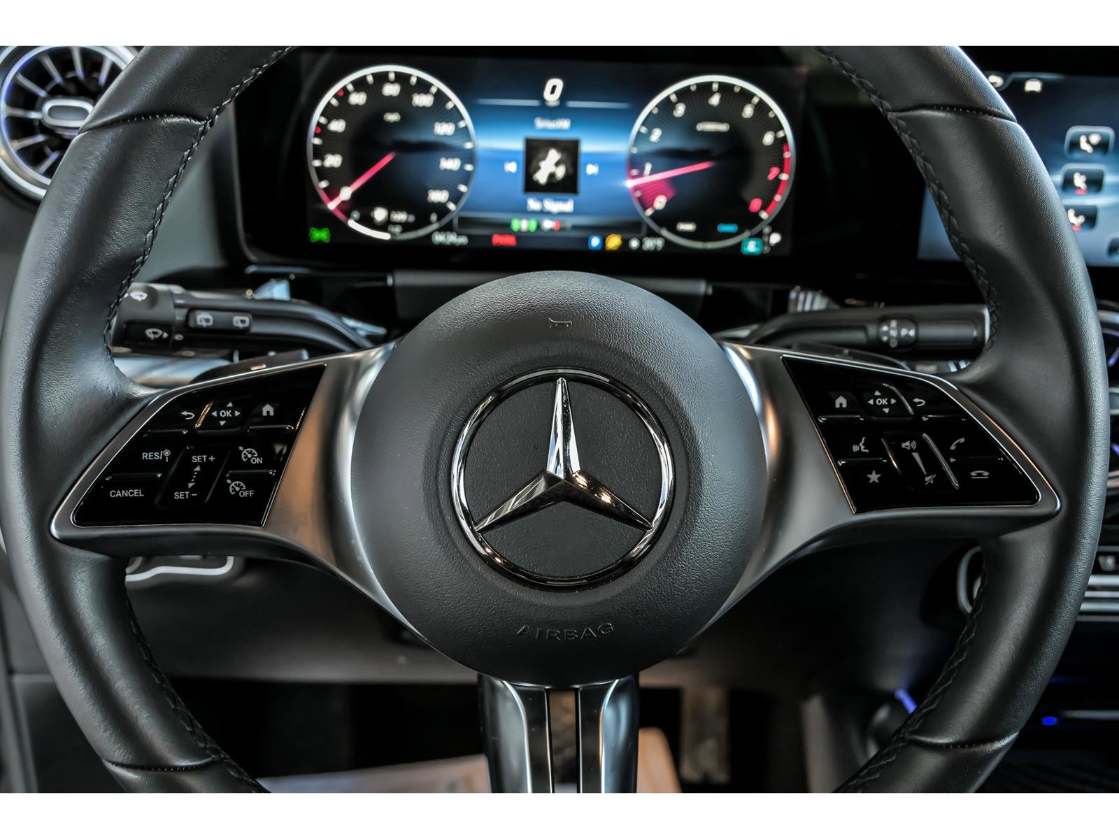 Certified 2026 Mercedes-Benz GLA 250 4MATIC image 15
