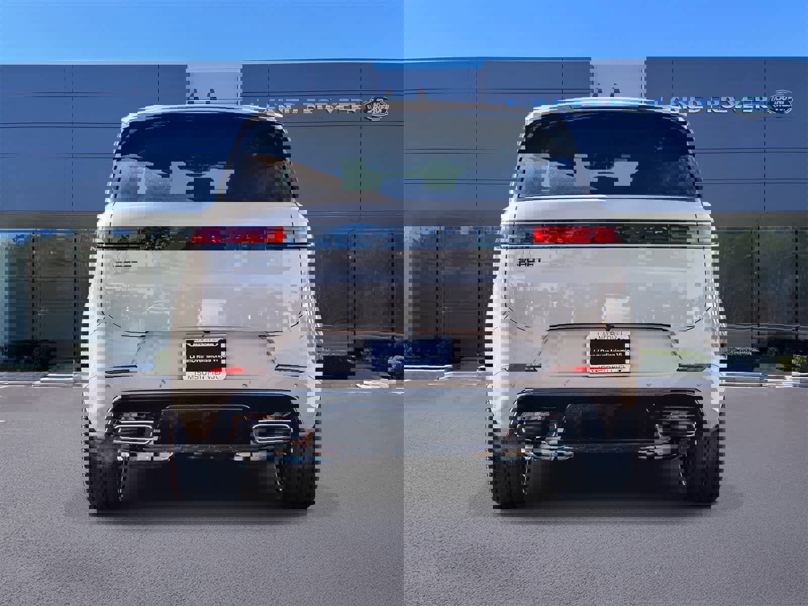 New 2026 Land Rover Range Rover Sport Dynamic SE image 5