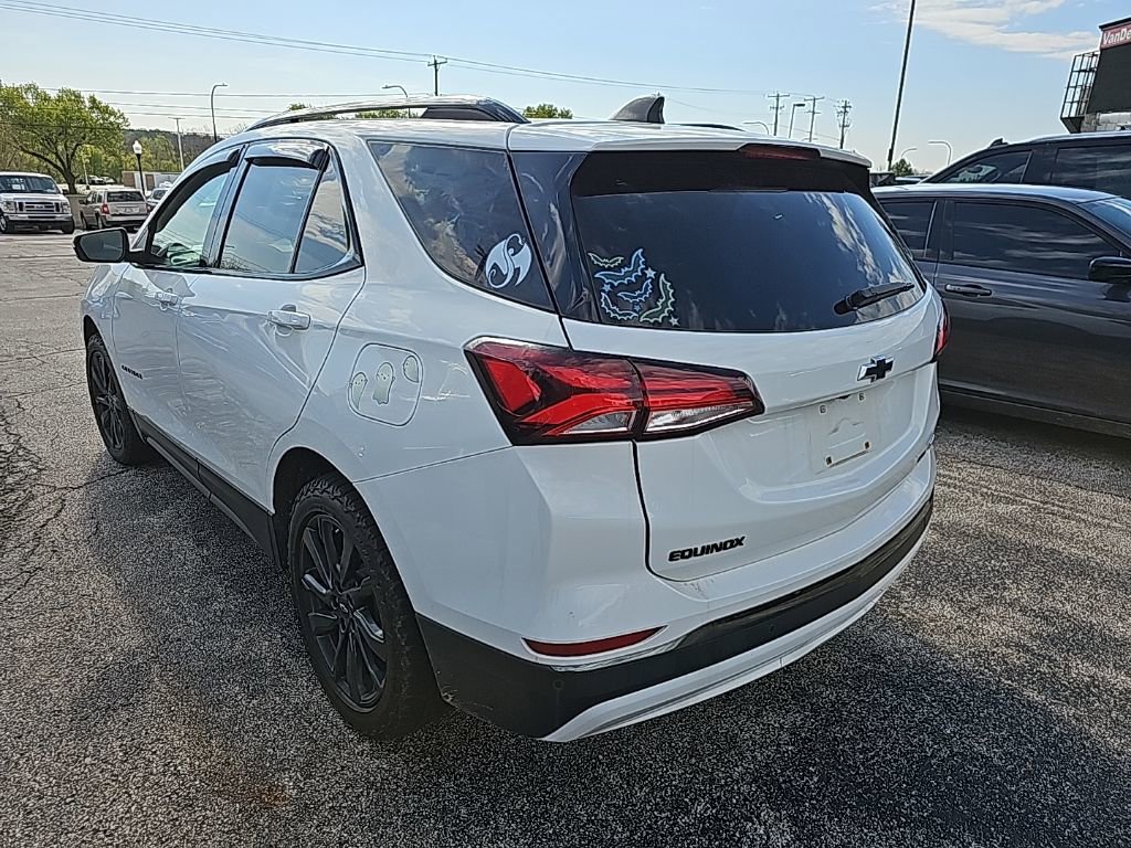 Used 2022 Chevrolet Equinox RS w/ RS Leather Package AWD/4WD image 11