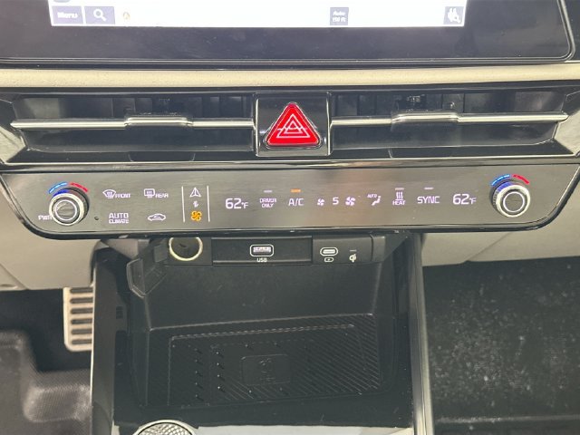 Used 2023 Kia Niro Wave FWD image 15