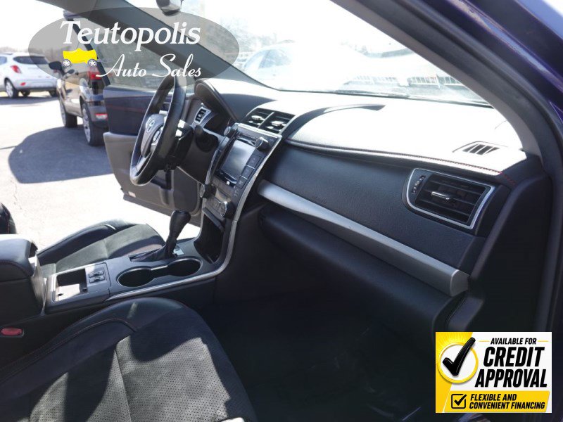 Used 2015 Toyota Camry XSE w/ Moonroof Package FWD image 32
