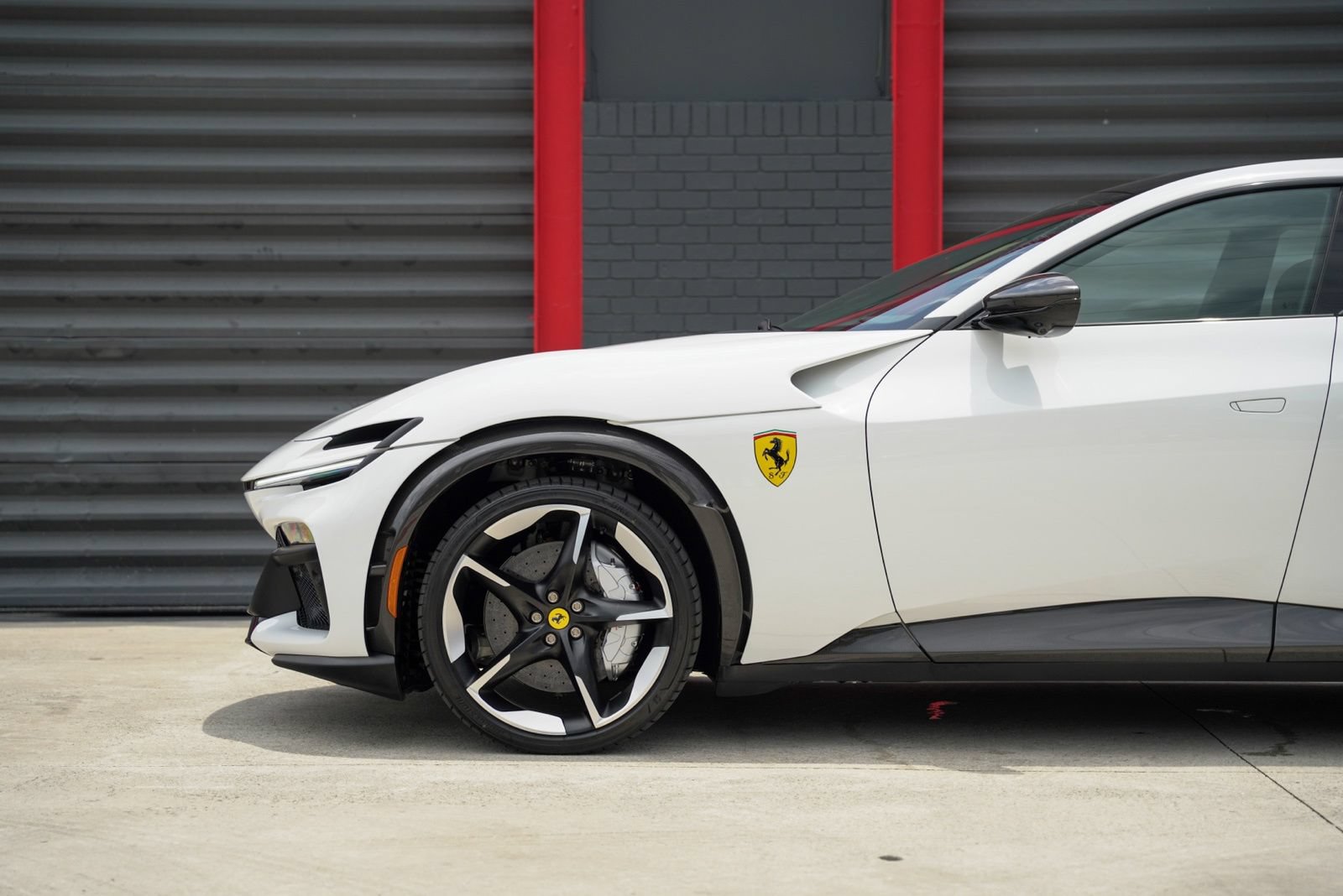 Used 2025 Ferrari Purosangue AWD/4WD image 13