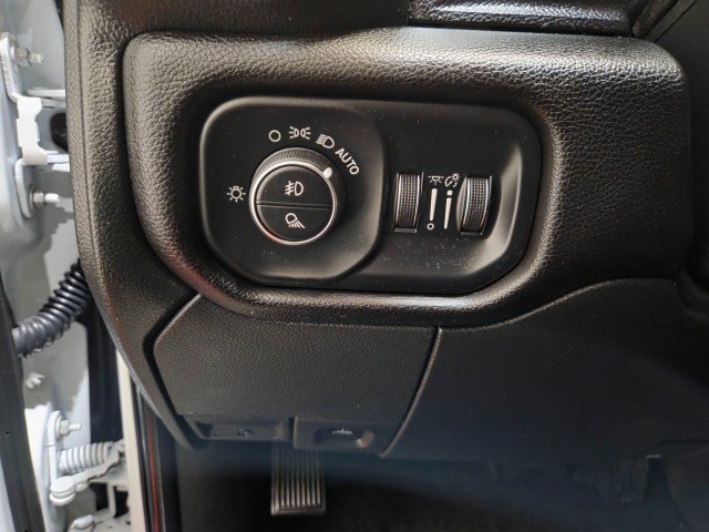Used 2023 RAM 3500 Laramie AWD/4WD image 42