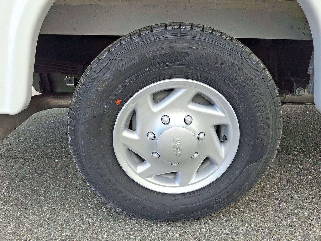 New 2026 Ford E-350 and Econoline 350 Super Duty w/ Power Equipment Group image 5