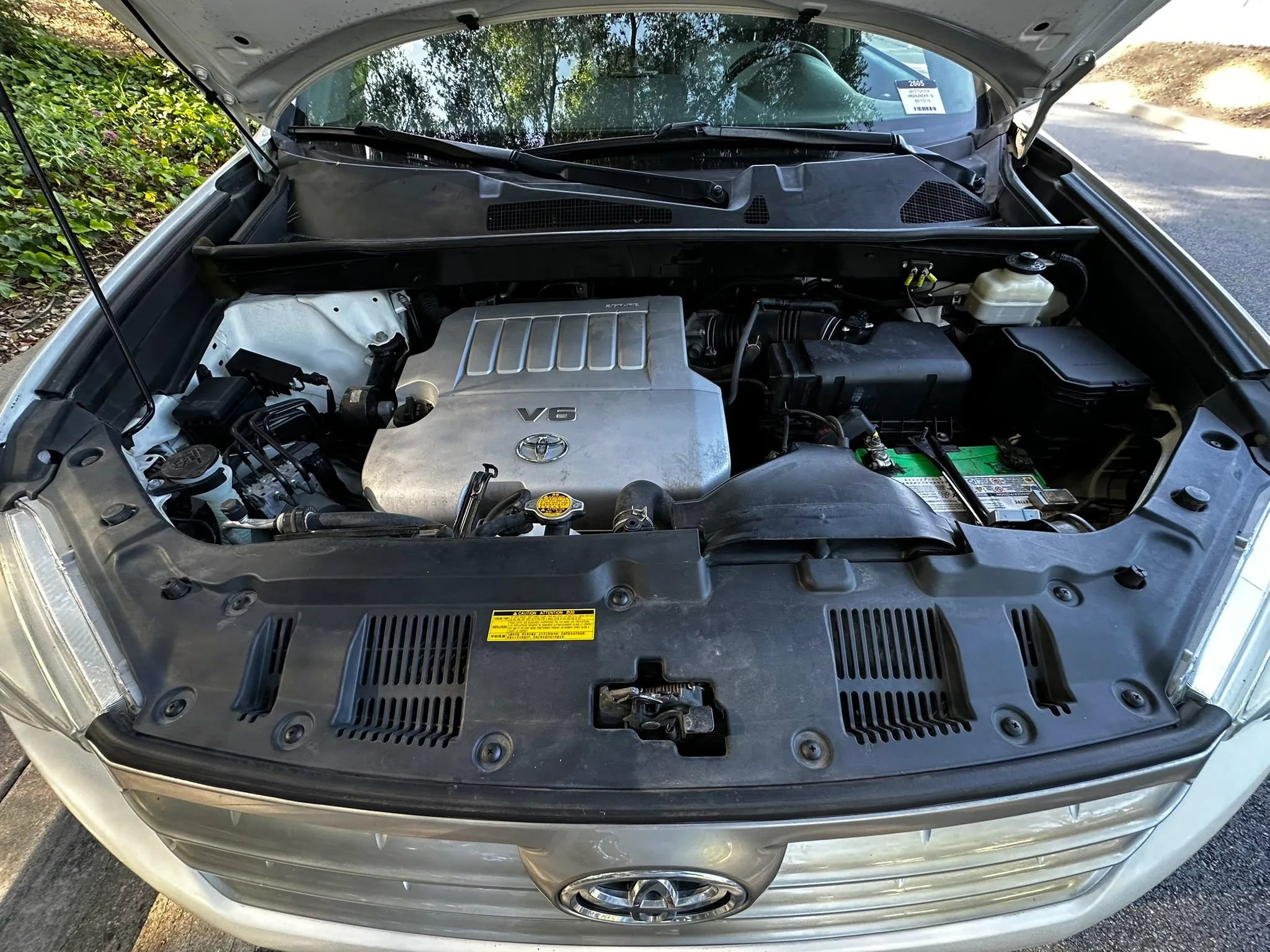 Used 2013 Toyota Highlander SE FWD image 10