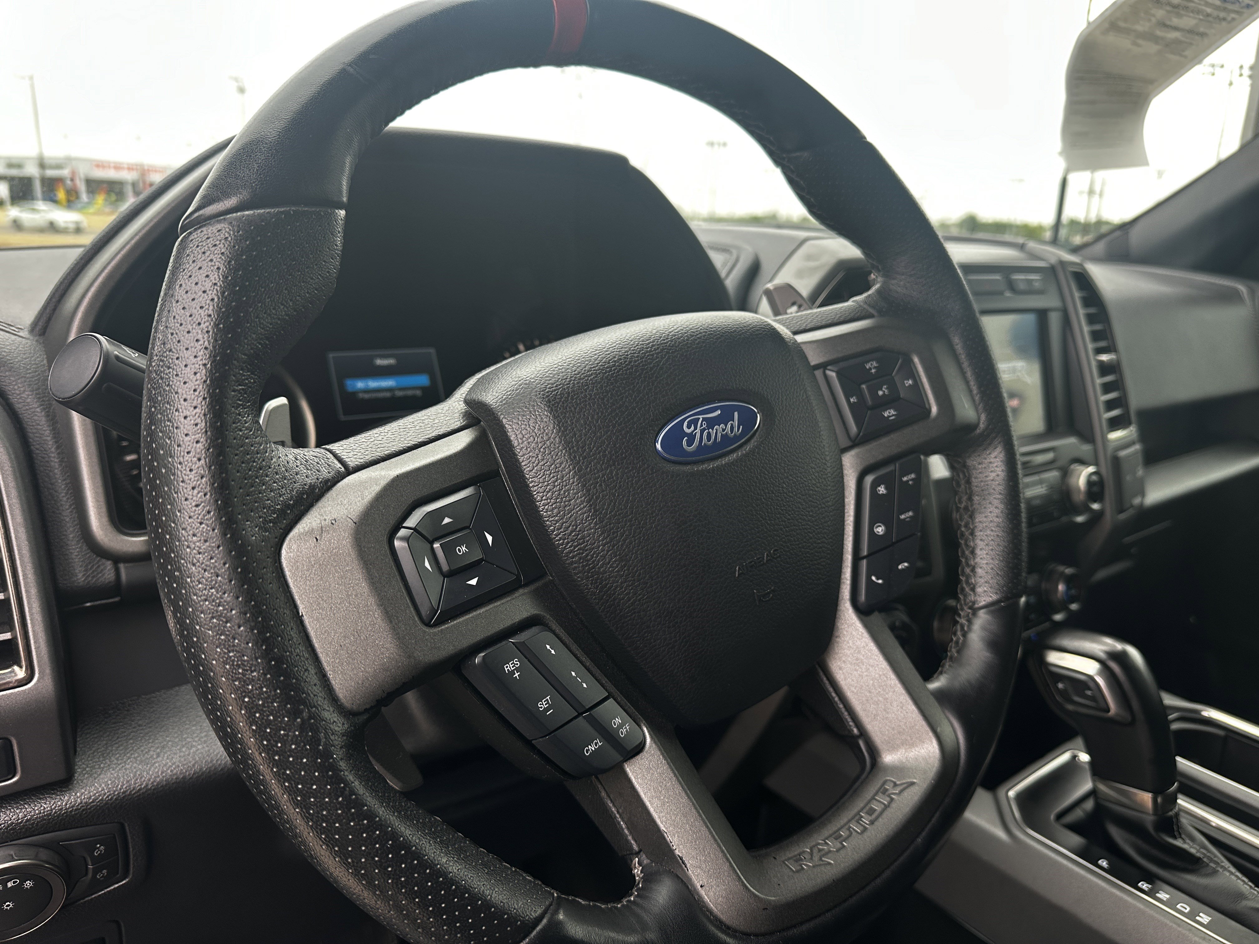 Used 2019 Ford F150 Raptor w/ Equipment Group 802A Luxury AWD/4WD image 24