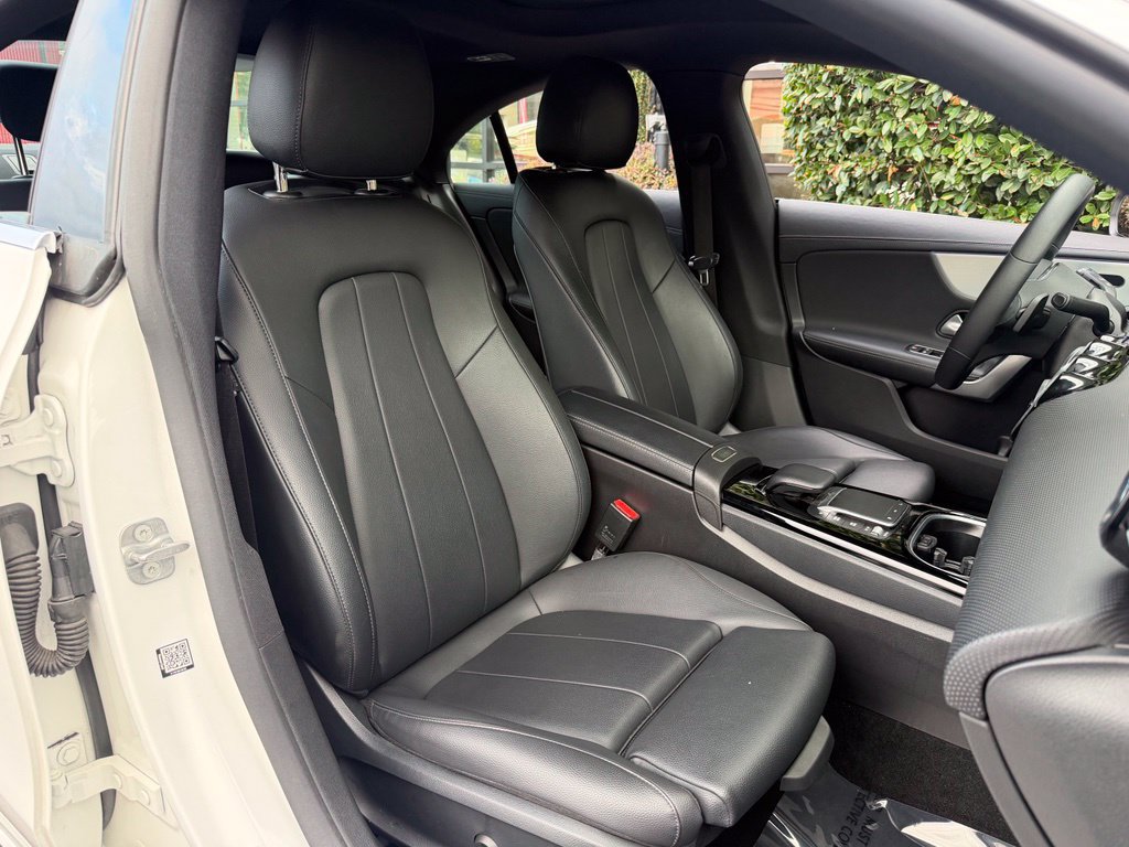 Used 2023 Mercedes-Benz CLA 250 w/ Premium Package image 34
