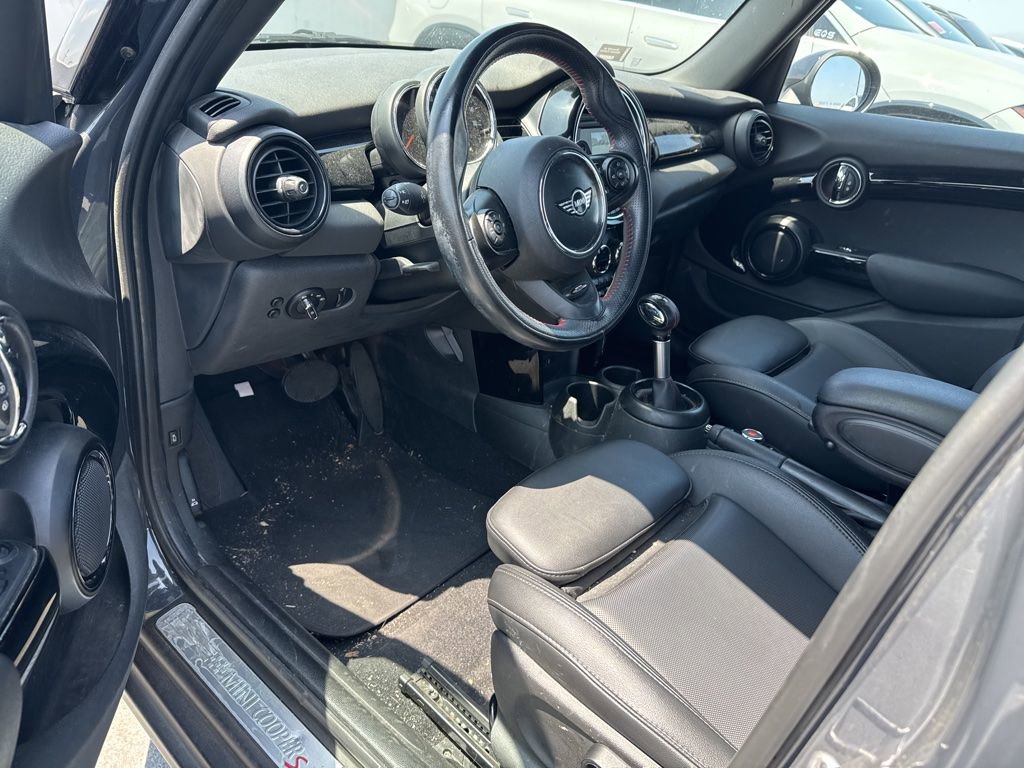 Used 2019 MINI Cooper S FWD image 8