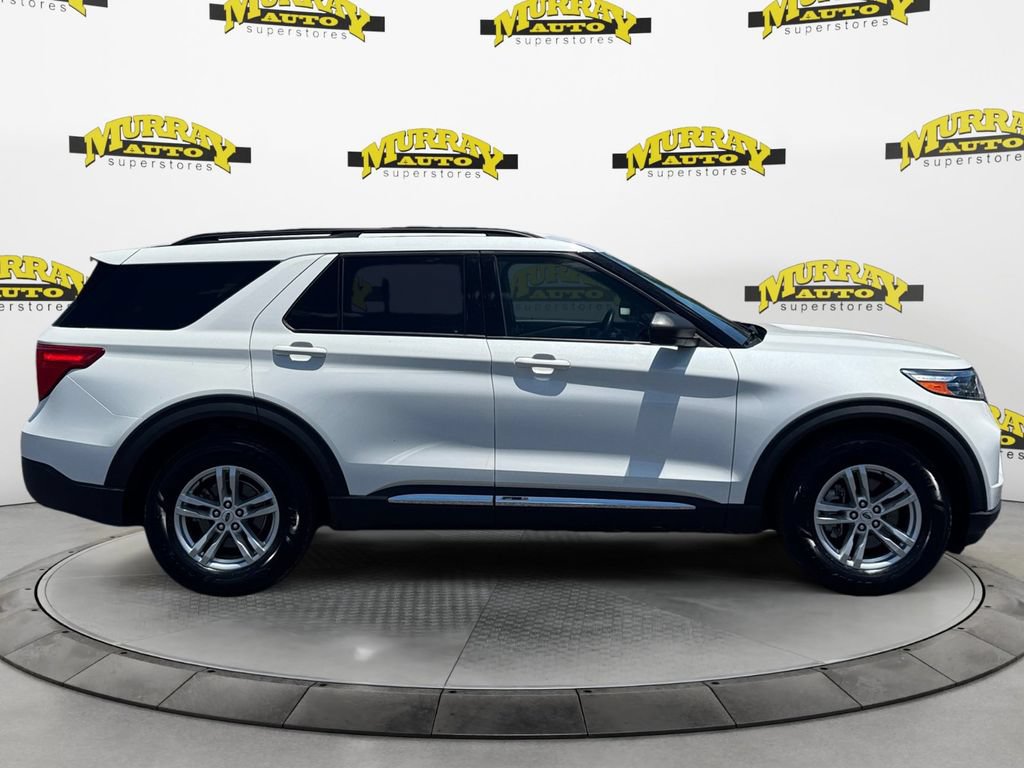 Certified 2023 Ford Explorer XLT w/ Equipment Group 202A RWD image 7