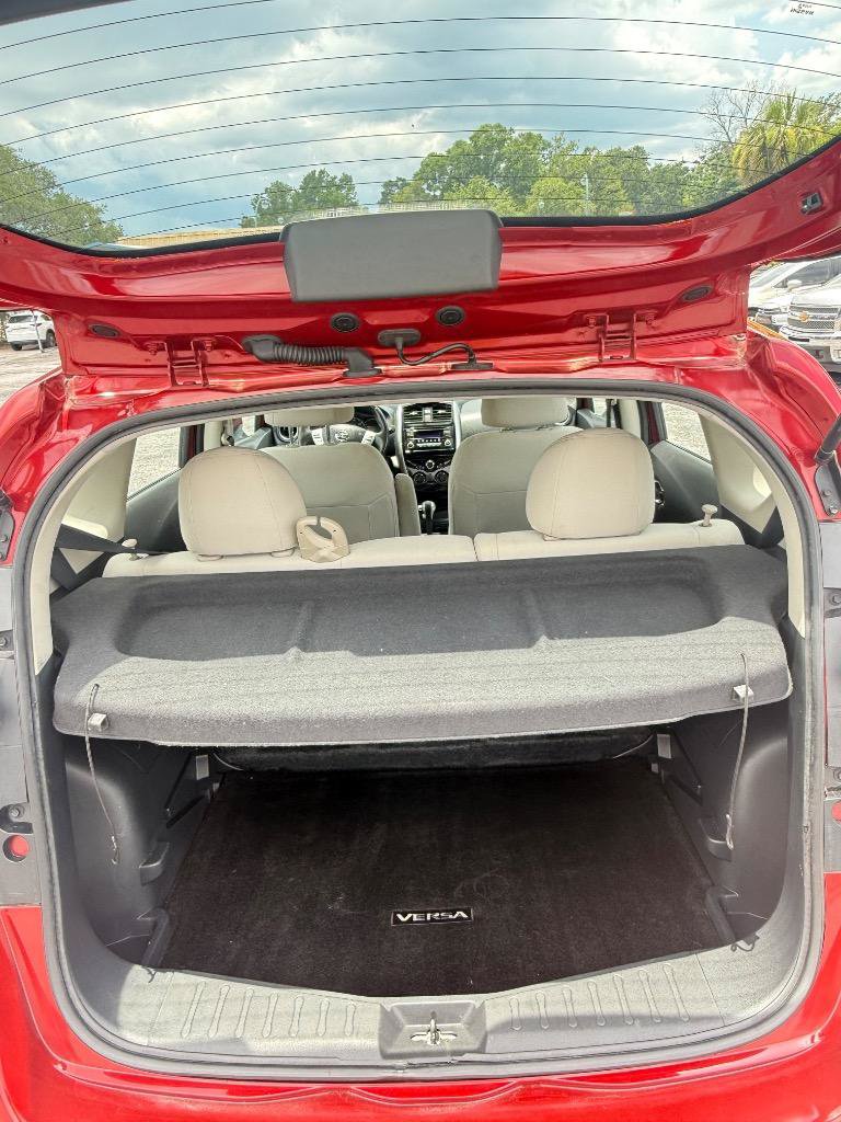 Used 2015 Nissan Versa Note SV FWD image 17