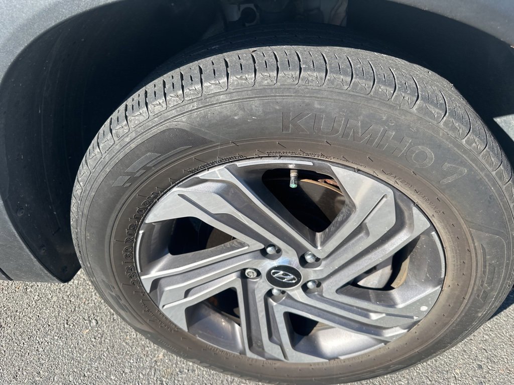 Used 2023 Hyundai Santa Fe SEL image 12