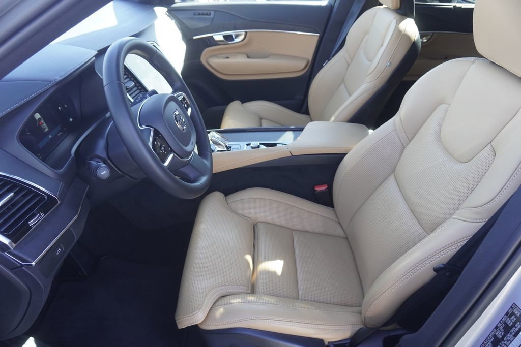 Used 2023 Volvo XC90 B6 Ultimate image 19
