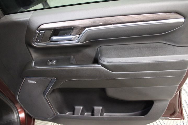 Used 2024 Chevrolet Silverado 2500 LTZ w/ LTZ Plus Package image 15