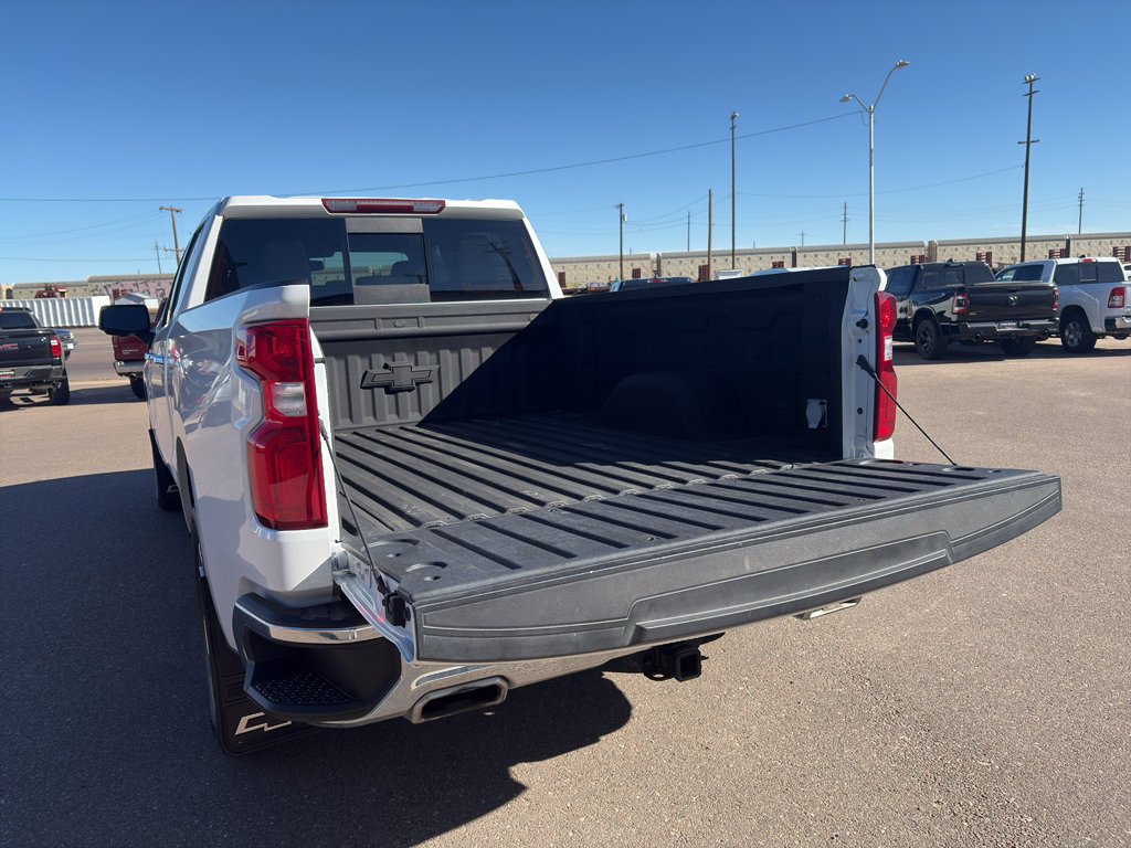 Used 2021 Chevrolet Silverado 1500 LTZ image 15