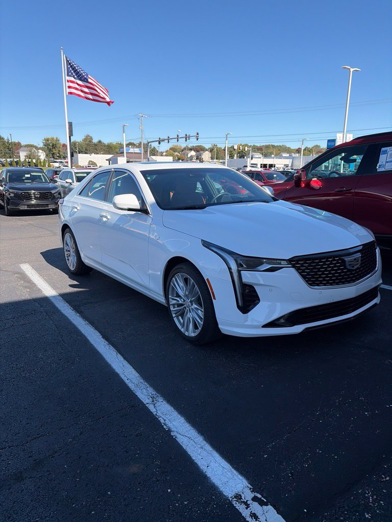 Used 2020 Cadillac CT4 Premium Luxury AWD/4WD image 6
