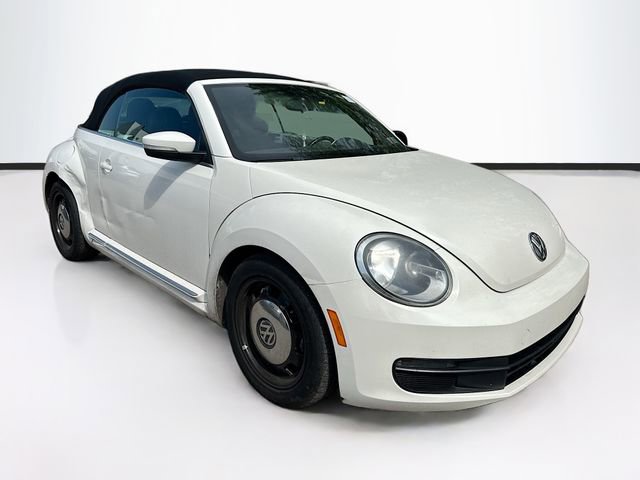 Used 2013 Volkswagen Beetle 2.5