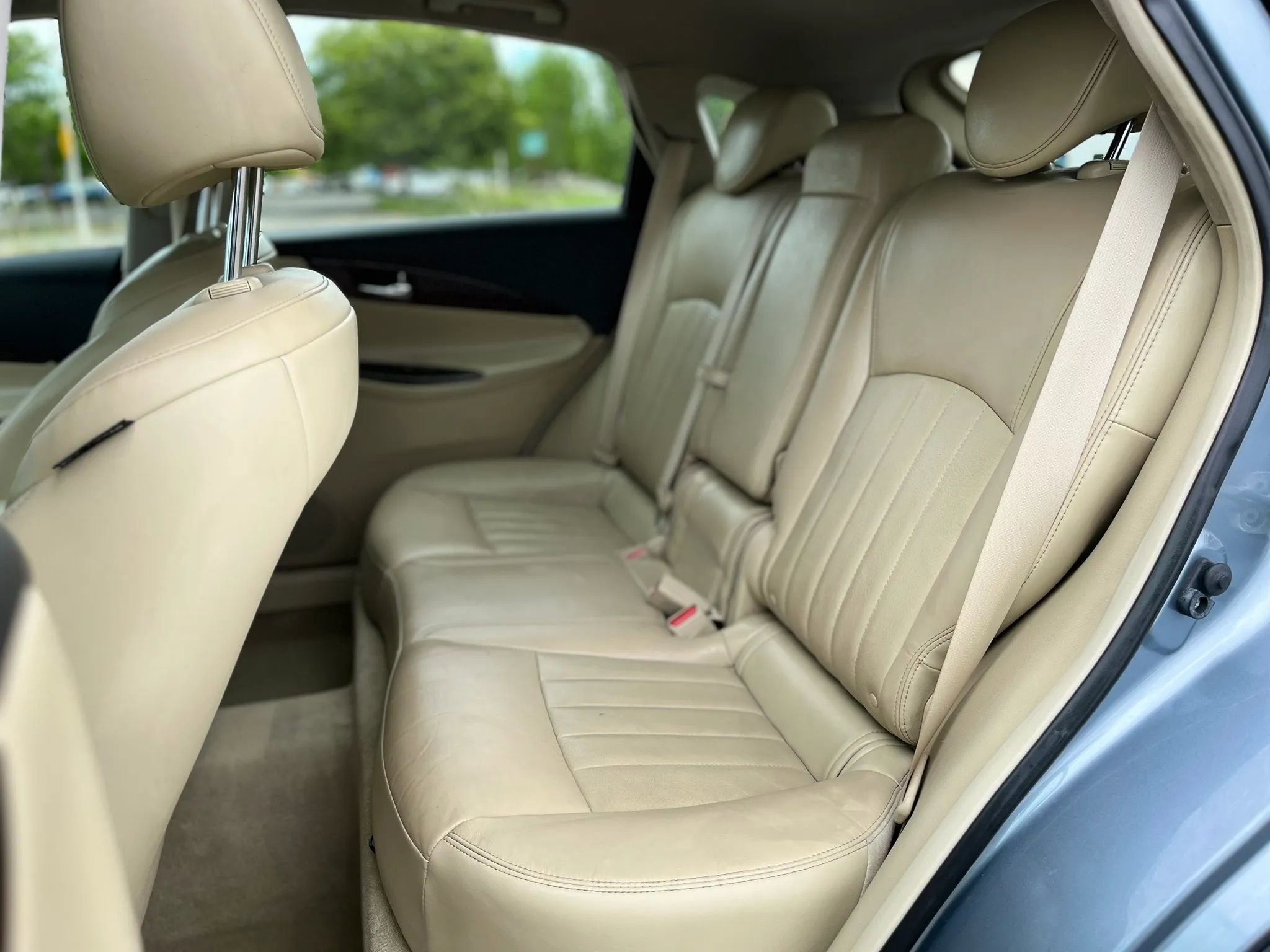 Used 2016 INFINITI QX50 2WD w/ Premium Plus Package image 12