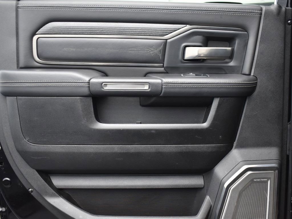 Used 2020 RAM 2500 Limited image 24