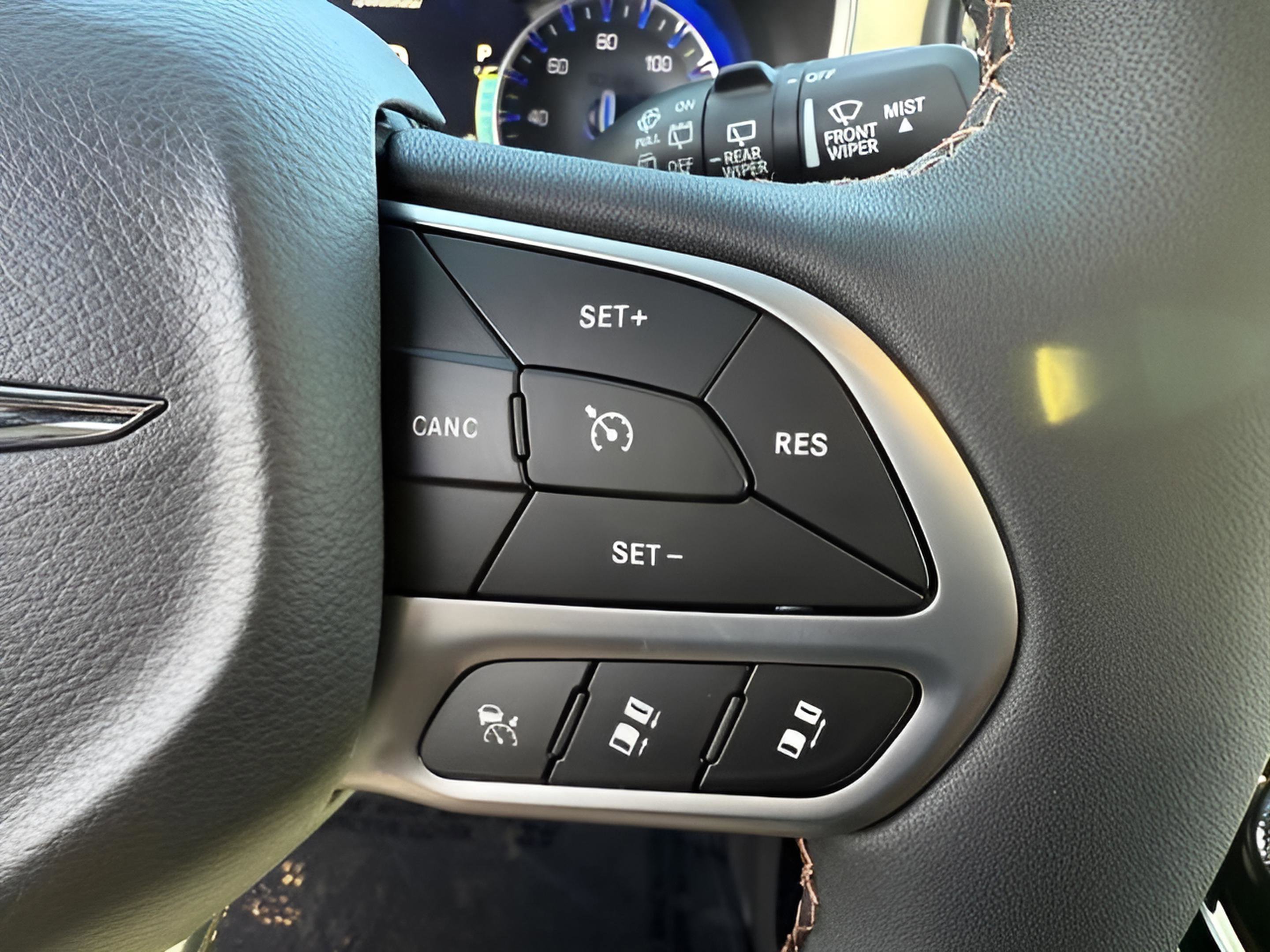 New 2026 Chrysler Pacifica Pinnacle image 19