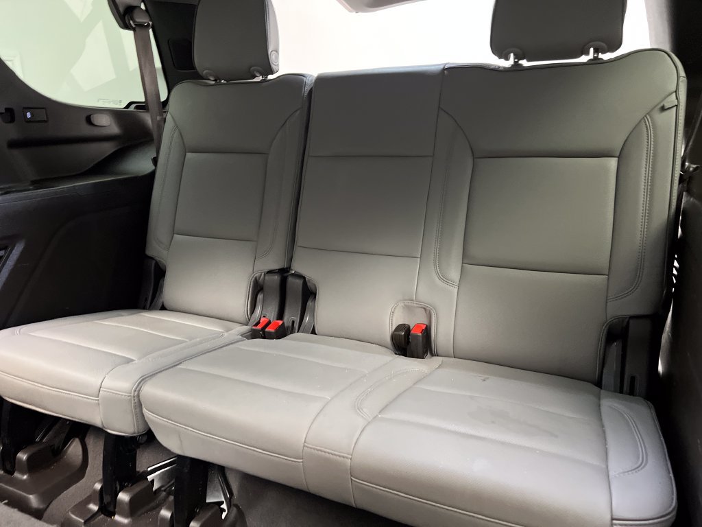 Used 2024 GMC Yukon SLT RWD image 38