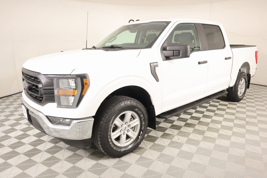 Used 2023 Ford F150 XL w/ Trailer Tow Package image 9