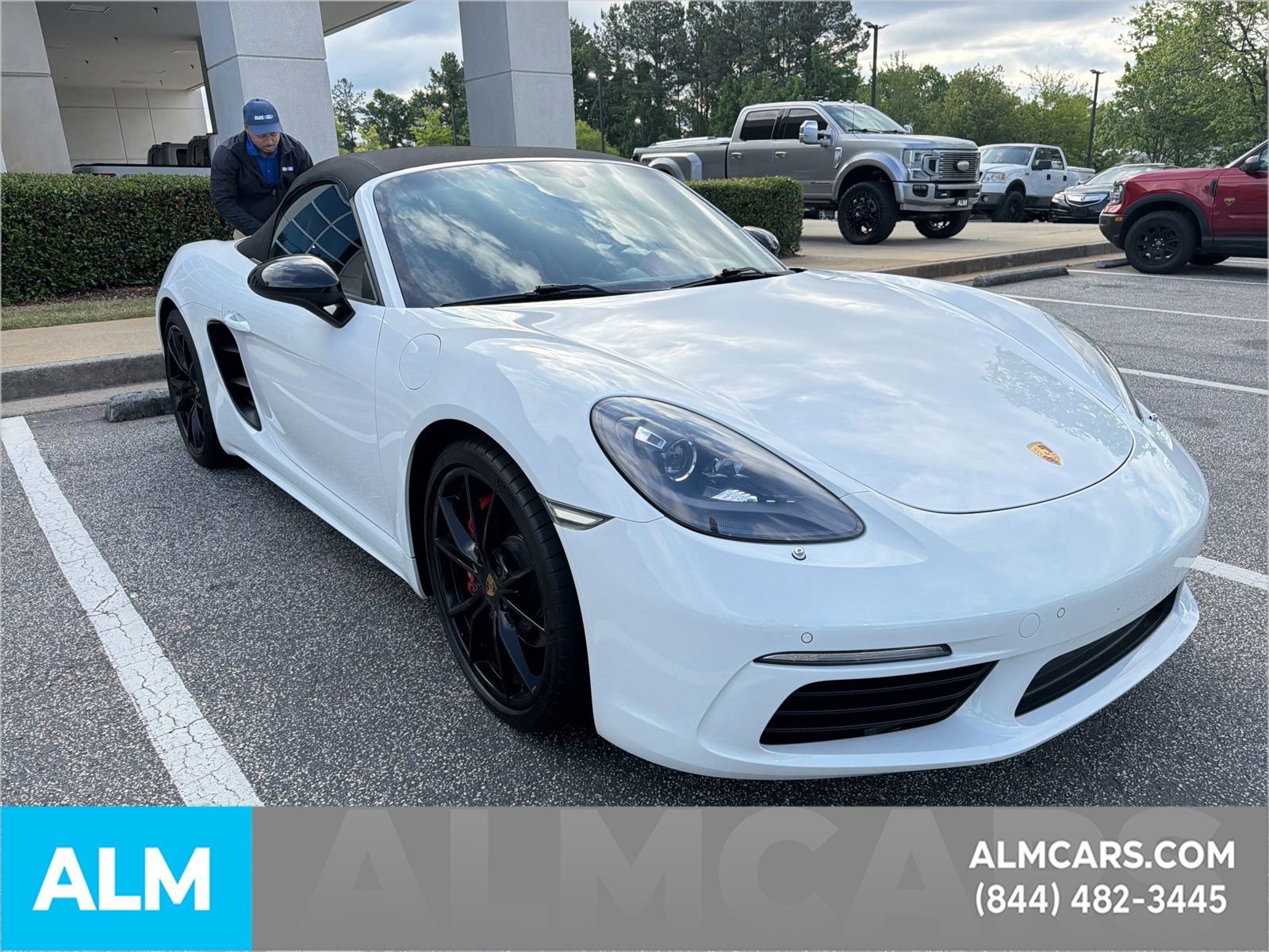 Used 2017 Porsche 718 Boxster S RWD image 8