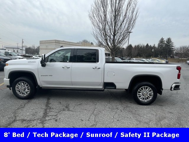 Used 2022 Chevrolet Silverado 2500 High Country w/ Technology Package image 3