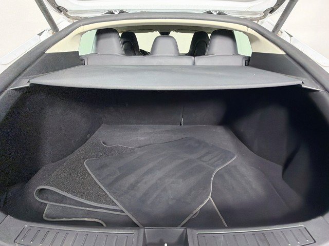 Used 2014 Tesla Model S 85 RWD image 22