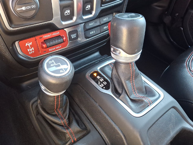 Used 2020 Jeep Wrangler Rubicon AWD/4WD image 14
