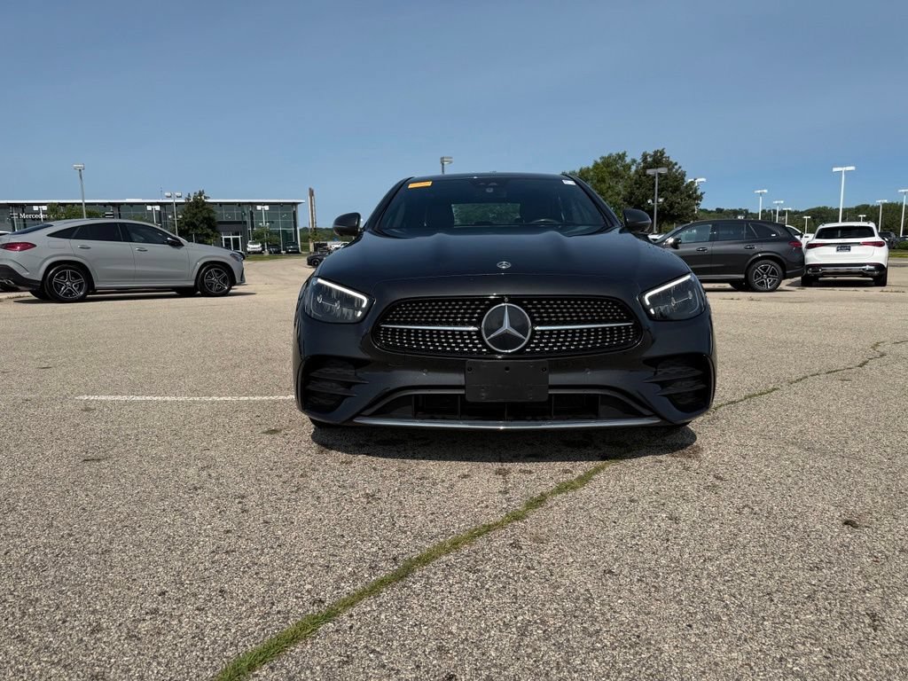 Used 2023 Mercedes-Benz E 350 4MATIC Sedan w/ Premium Package image 9