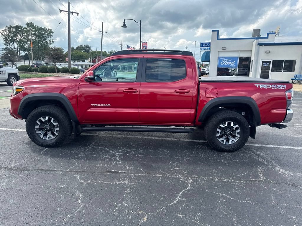 Used 2023 Toyota Tacoma TRD Off-Road AWD/4WD image 12