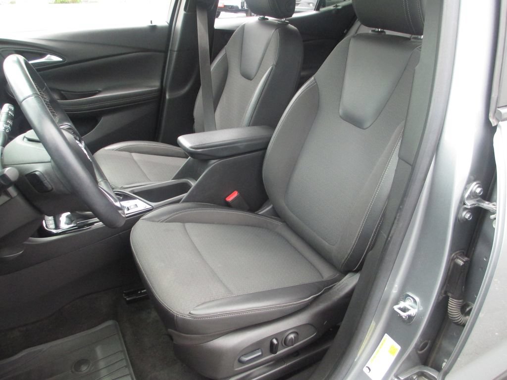 Certified 2023 Buick Encore GX Preferred w/ Cold Weather Comfort Package AWD/4WD image 19