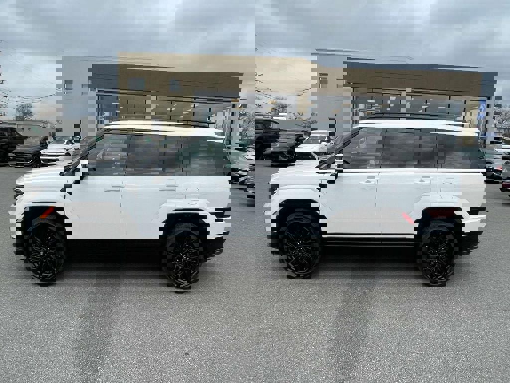 New 2026 Hyundai Santa Fe Calligraphy image 2