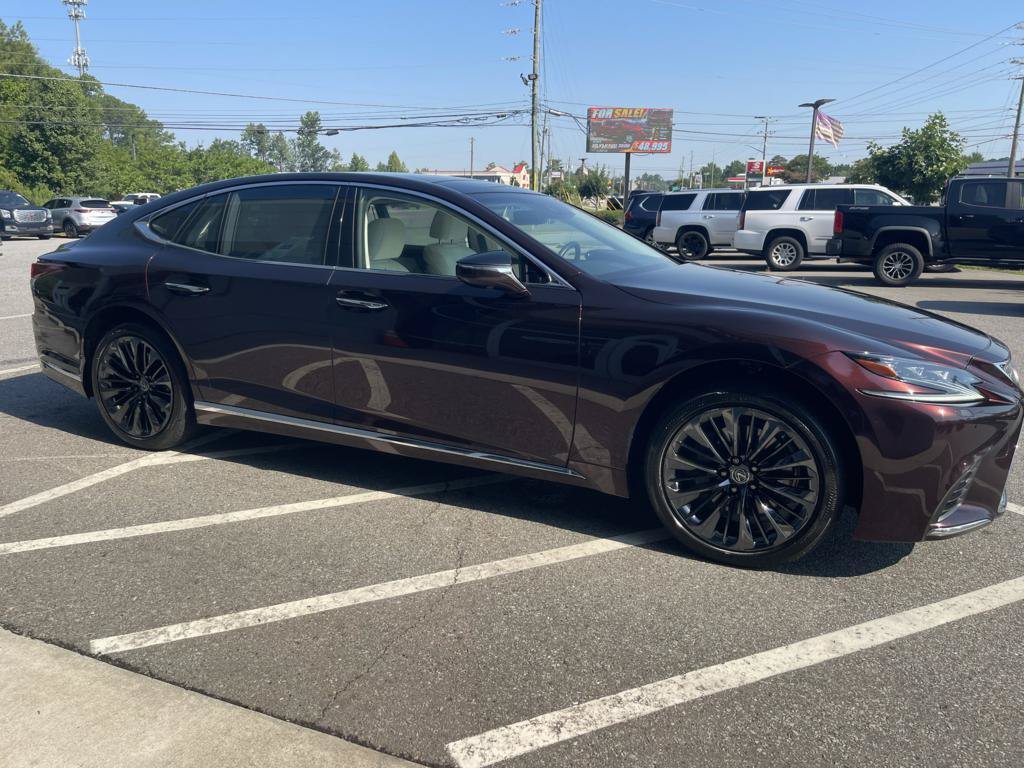 Used 2020 Lexus LS 500 AWD image 3