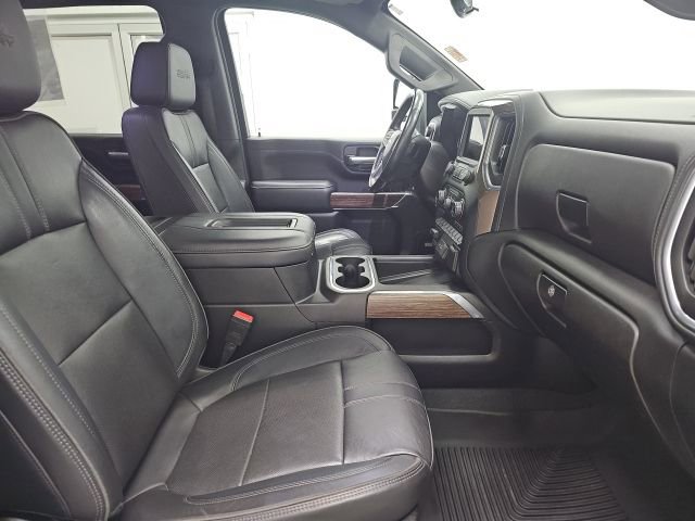 Used 2021 Chevrolet Silverado 3500 High Country w/ Technology Package image 12