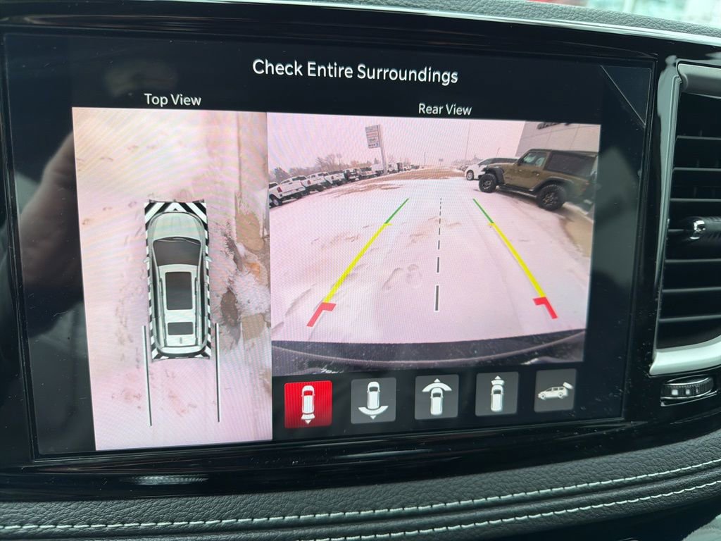 New 2026 Chrysler Pacifica Select image 17