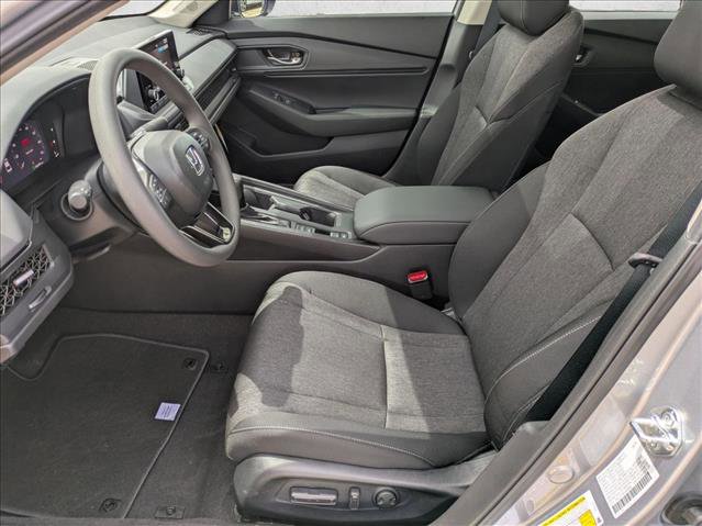 Certified 2025 Honda Accord SE image 15