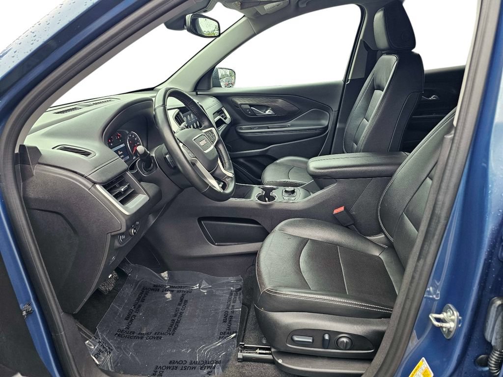 Used 2024 GMC Terrain SLT AWD/4WD image 18