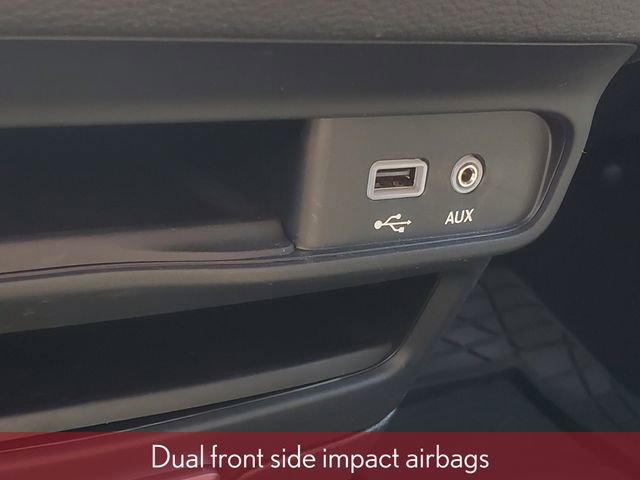 Used 2020 Chrysler Pacifica Limited image 33