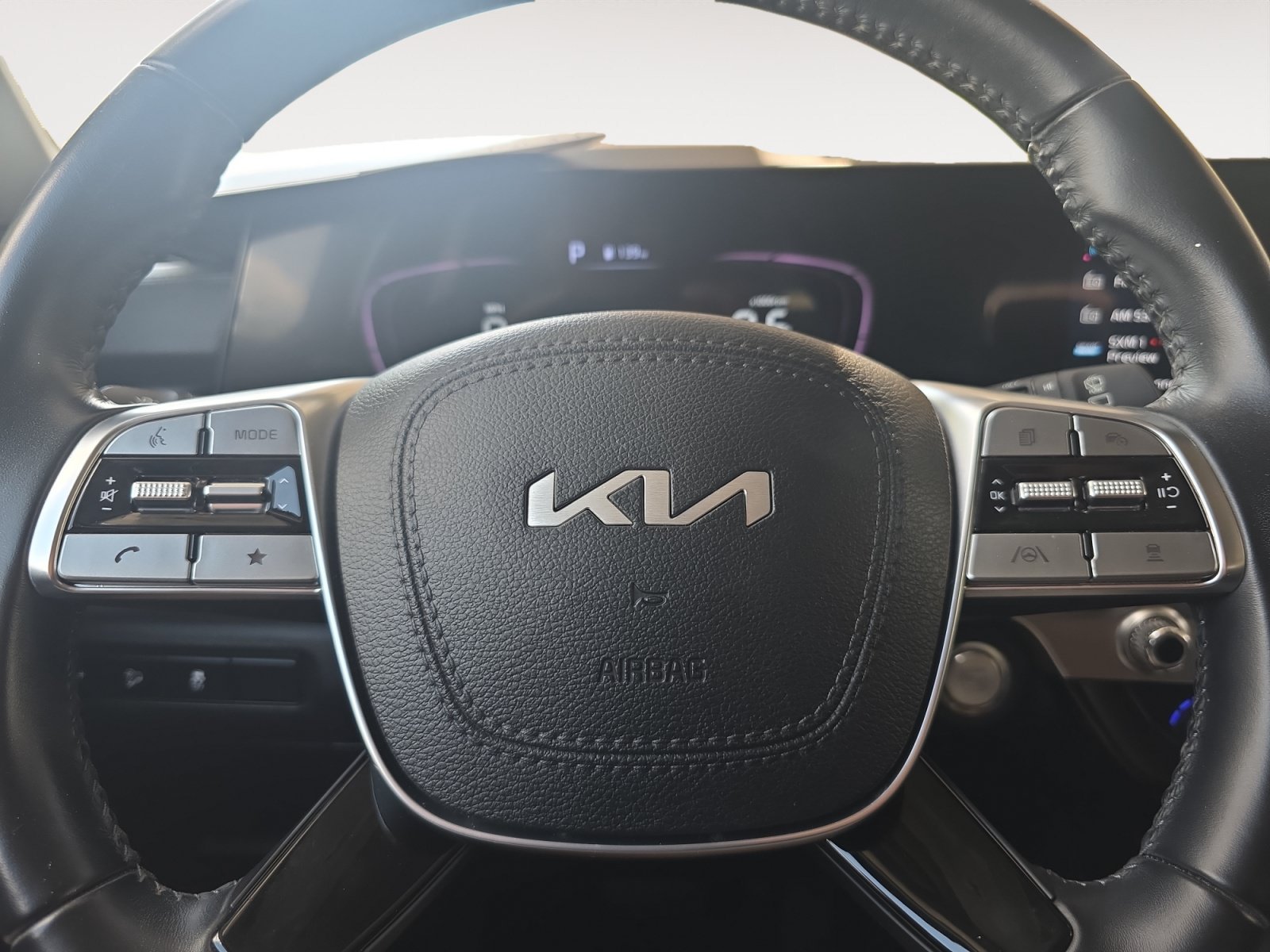 Certified 2024 Kia Telluride LX FWD image 10