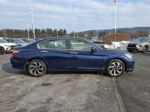 Used 2017 Honda Accord EX-L image 9