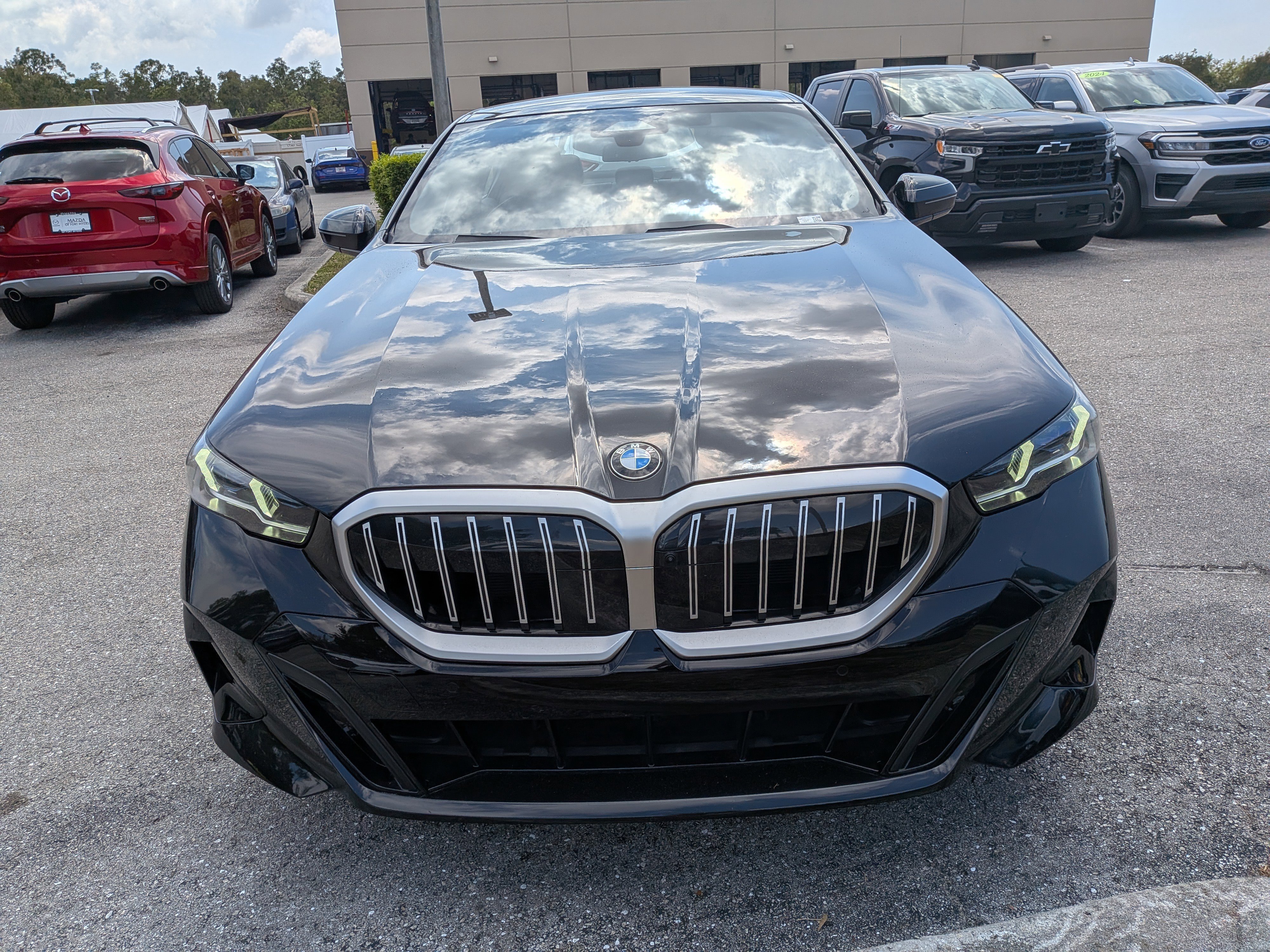 Used 2026 BMW 530i xDrive image 9